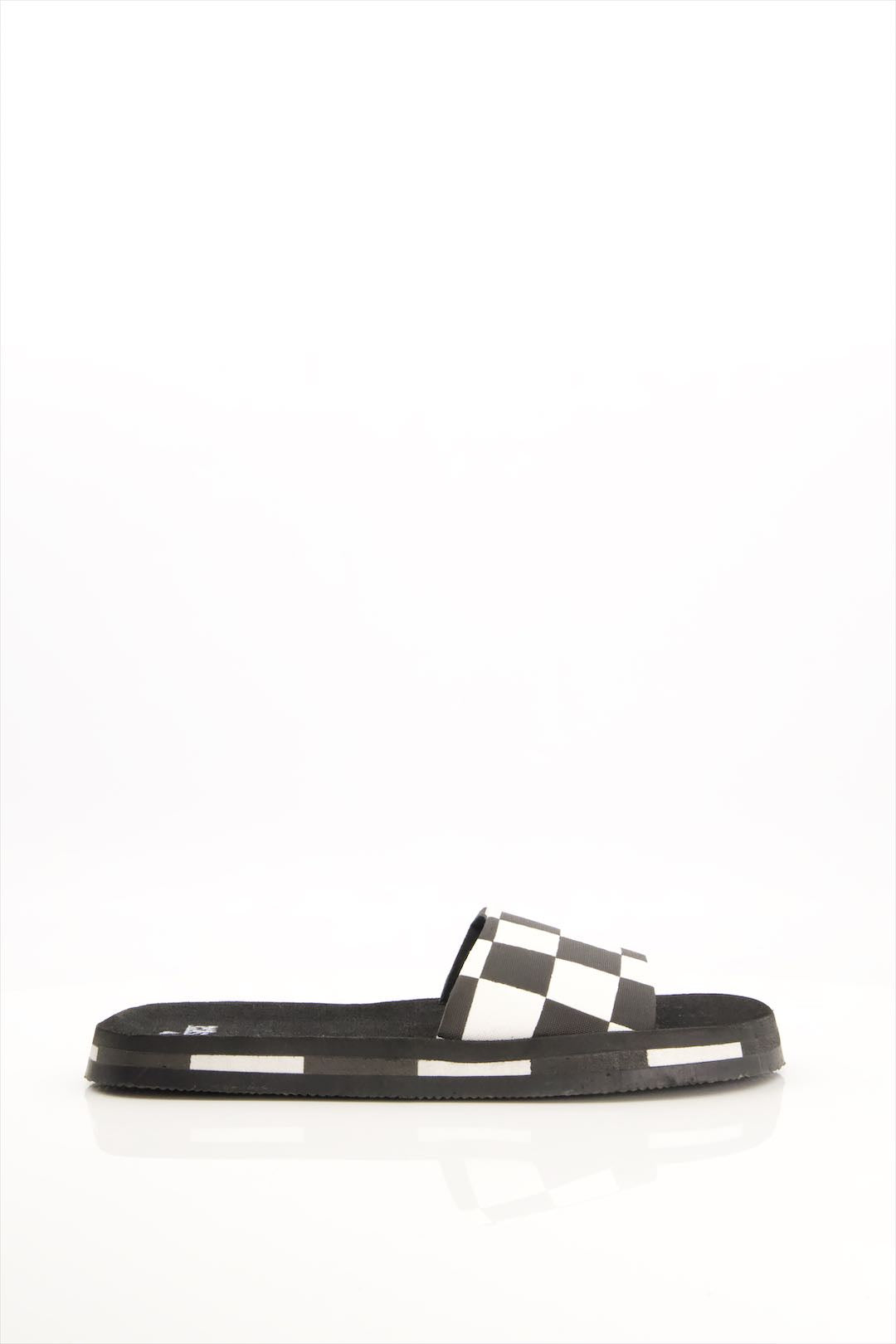 Black Camel 146 Perfect Black Grip Slipper