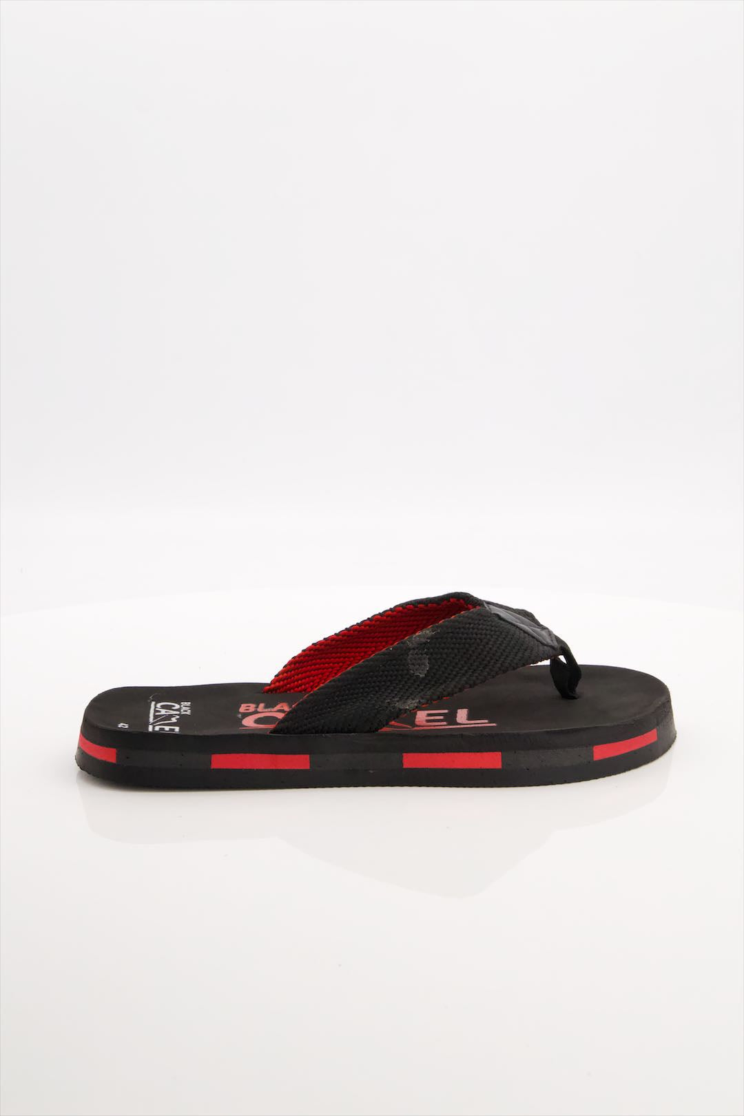 Men Strider Black Flip Flop